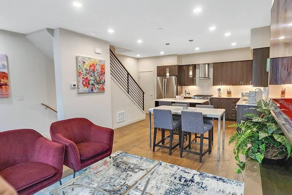 West Seattle'S Modern Townhome Екстер'єр фото